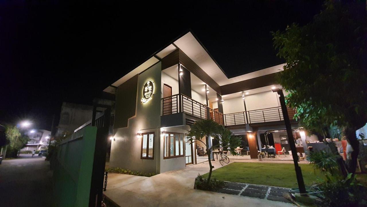 Sabua The Terrace Homestay Uthai Thani Εξωτερικό φωτογραφία